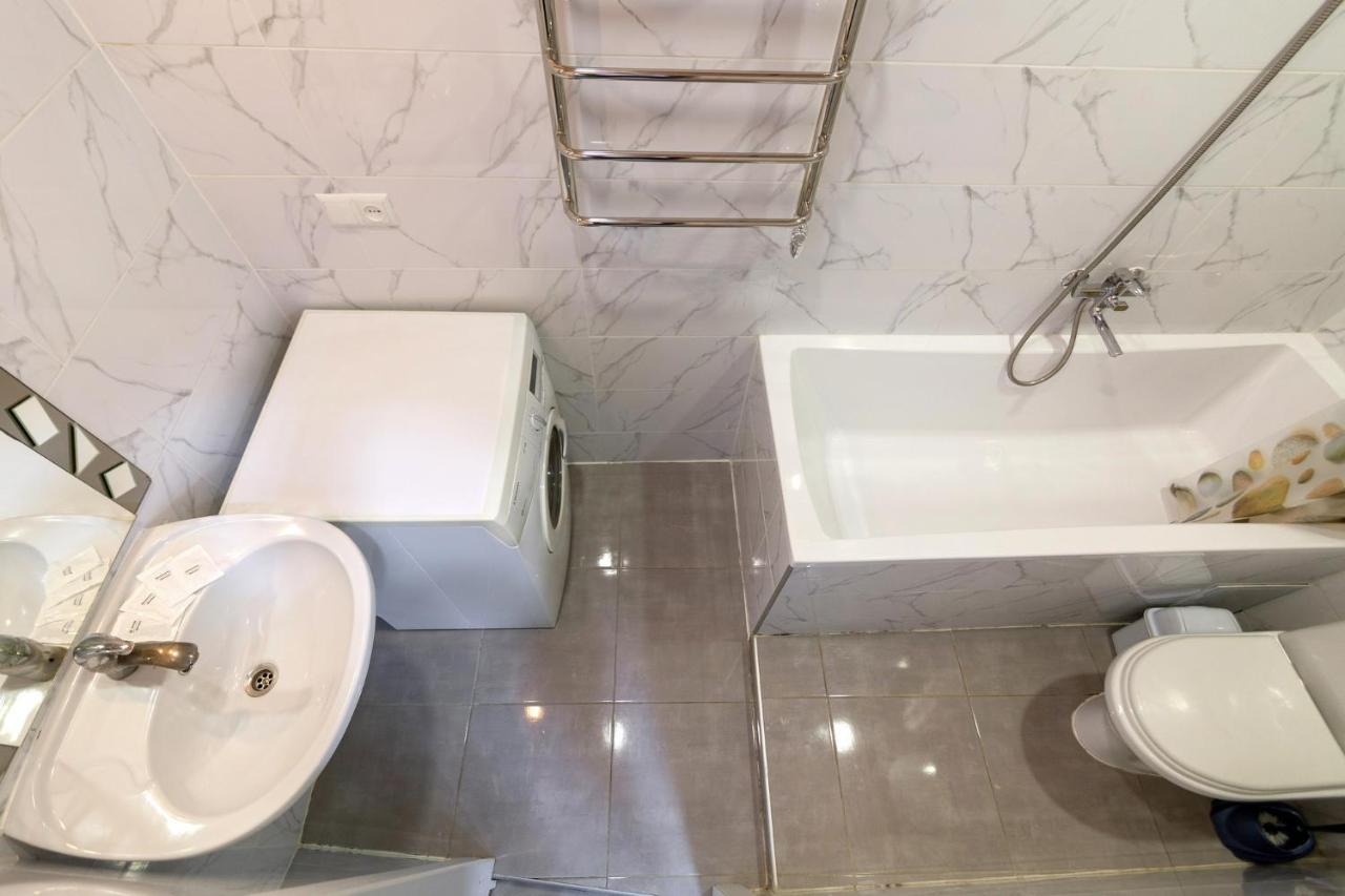 Leogrand Apartments Panteleimona Kulisha 27 Leopoli Esterno foto